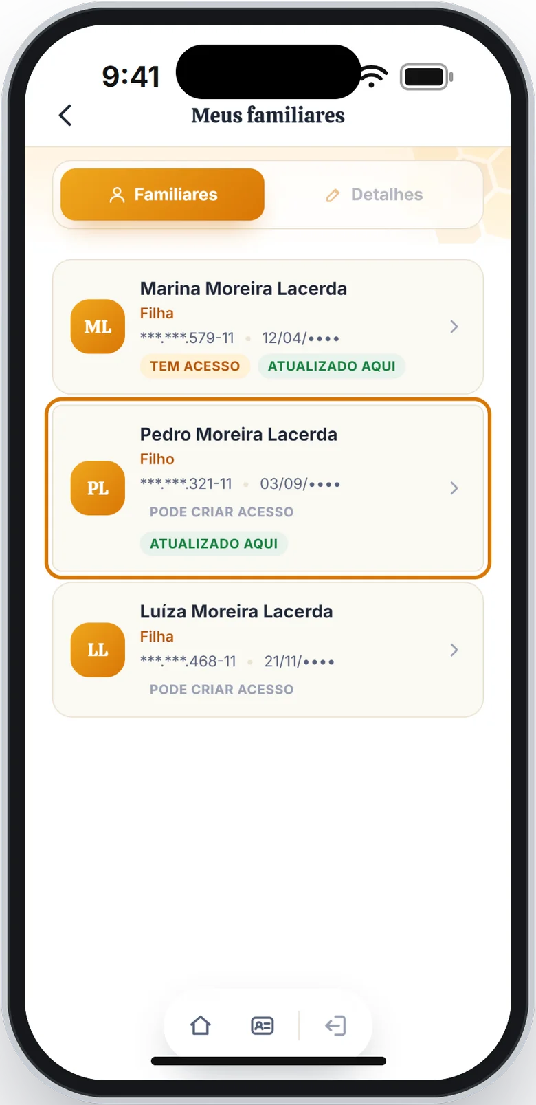 Lista com o cartão de Pedro em destaque, agora com as etiquetas Pode criar acesso e Atualizado aqui